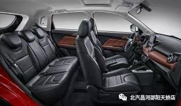 易燃易爆炸！夏天在車里放這些東西絕對是奪命炸彈！